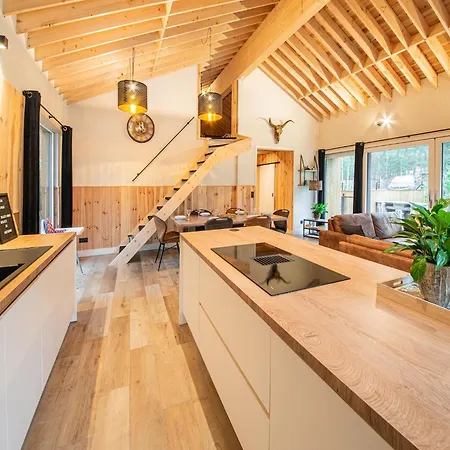 Escape With Heated Pool, Cleaning Included *