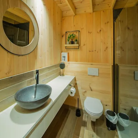 木屋 Escape With Heated Pool, Cleaning Included *
