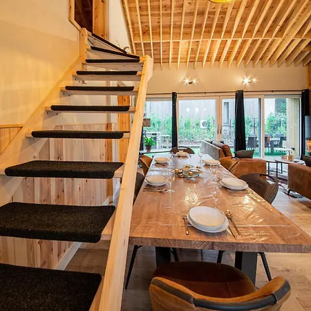 Escape With Heated Pool, Cleaning Included Érezée