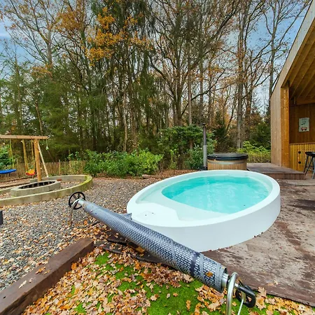 木屋 Escape With Heated Pool, Cleaning Included